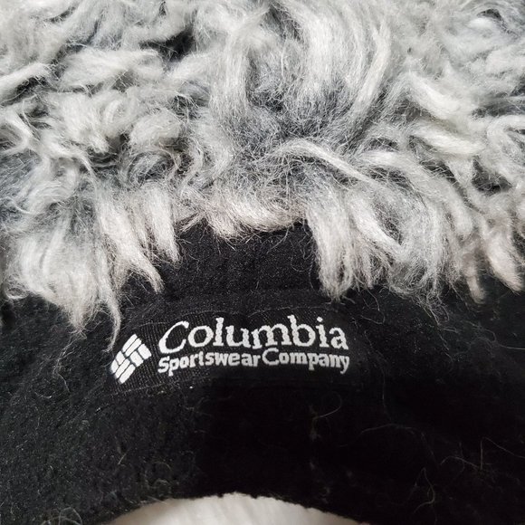 Columbia Fun & Fuzzy Faux Fur Youth Winter Hat - Picture 3 of 4